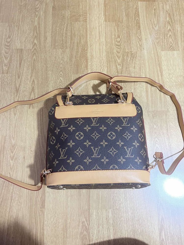 Сумка Louis Vuitton