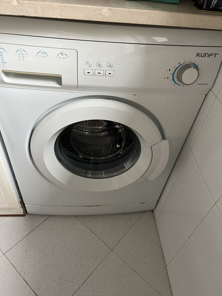 Máquina Lavar Roupa