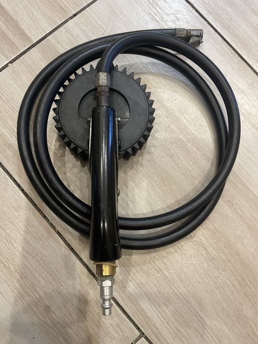 Продам Пистолет для подкачки колес wonder