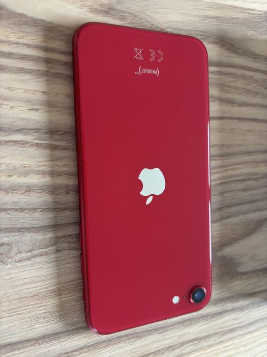 Iphone SE 2020 czerwony