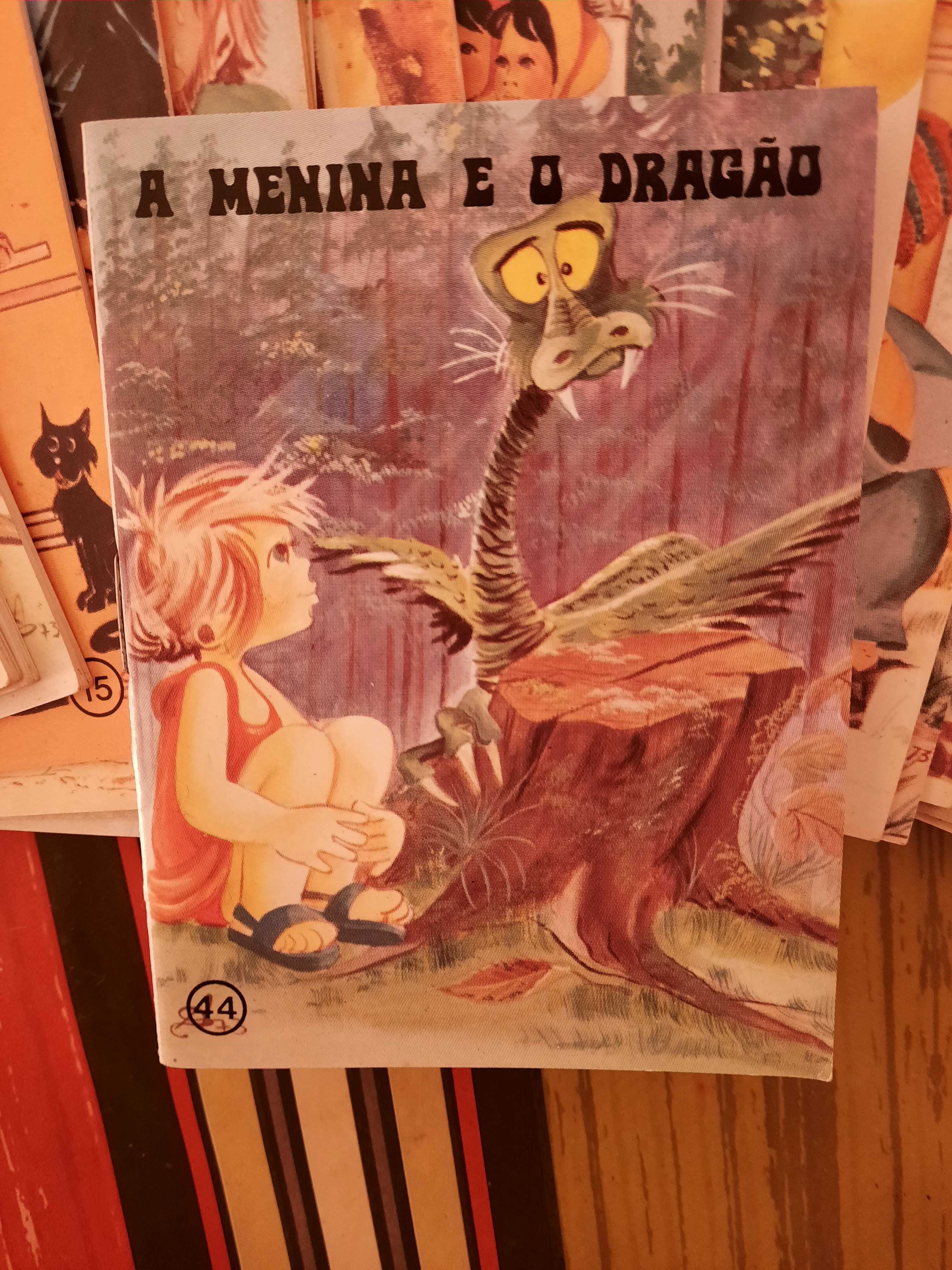 Coleção de livros a Formiguinha (Individual ou lote)