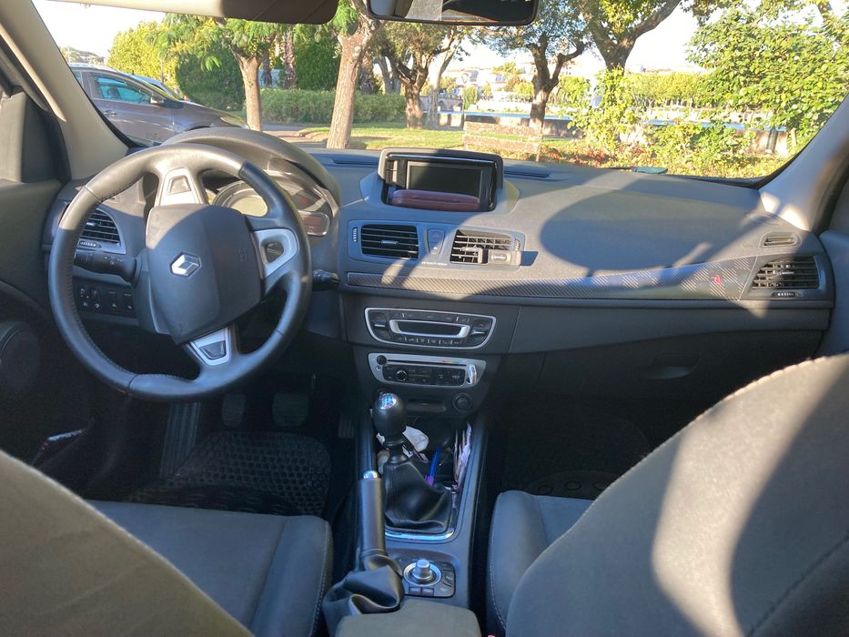 Megane Sportourer 110 cv IMPECÁVEL