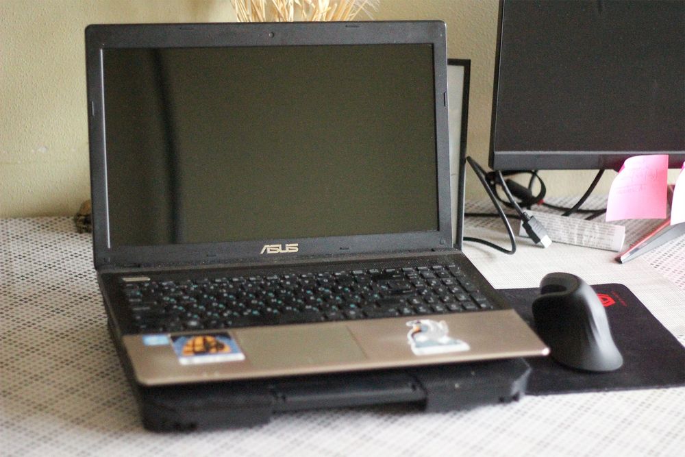 Ноутбук Asus K55V