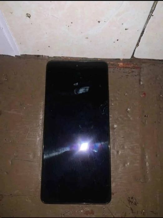 Vendo telemóvel Xiaomi 11t 5g