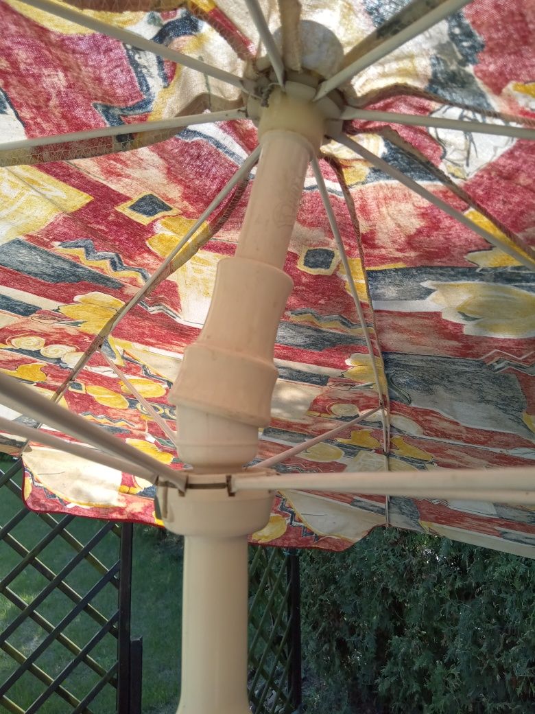Duży rozkladany parasol 240 cm