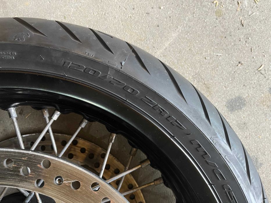 Kompletne Przednie Koło z Tarczami BMW R nineT K21 - R9T RnineT