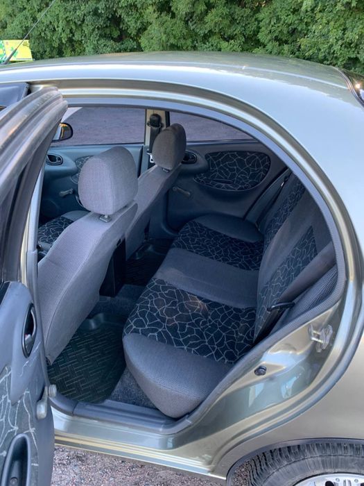 Продам чудове авто , сенс 1.3