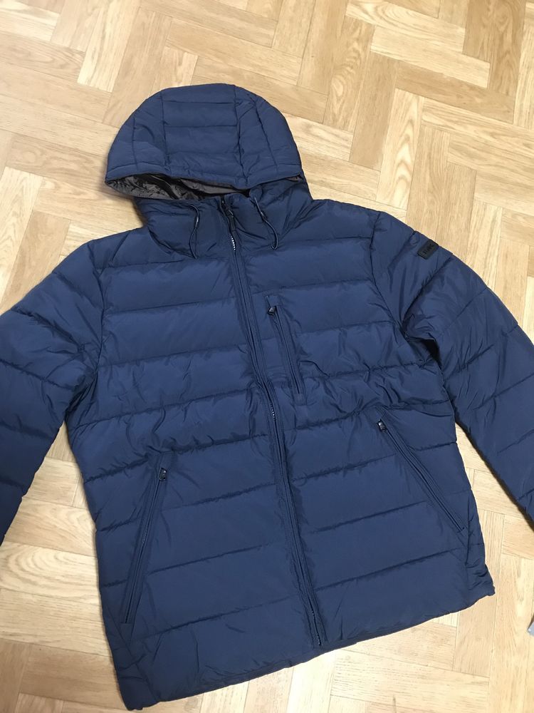 Продам чоловічий пуховик Michael KORS