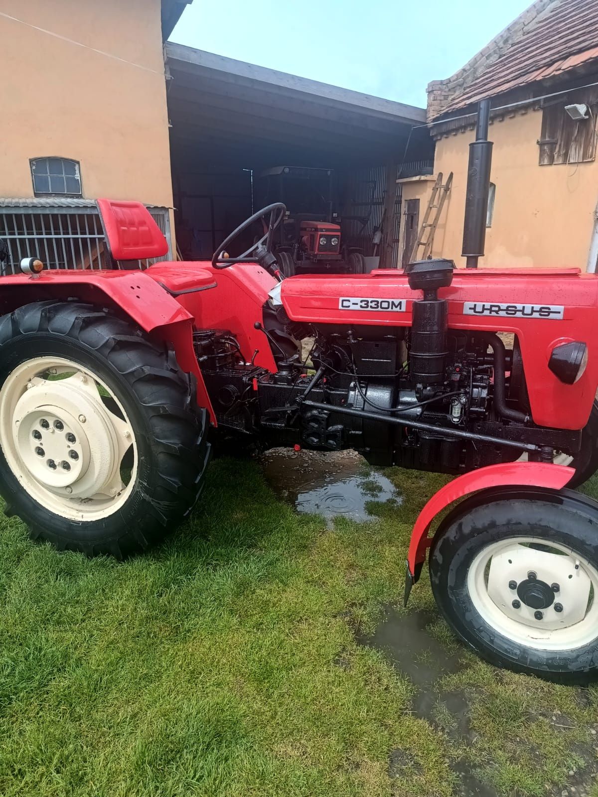Ursus c330M z wspomaganiem