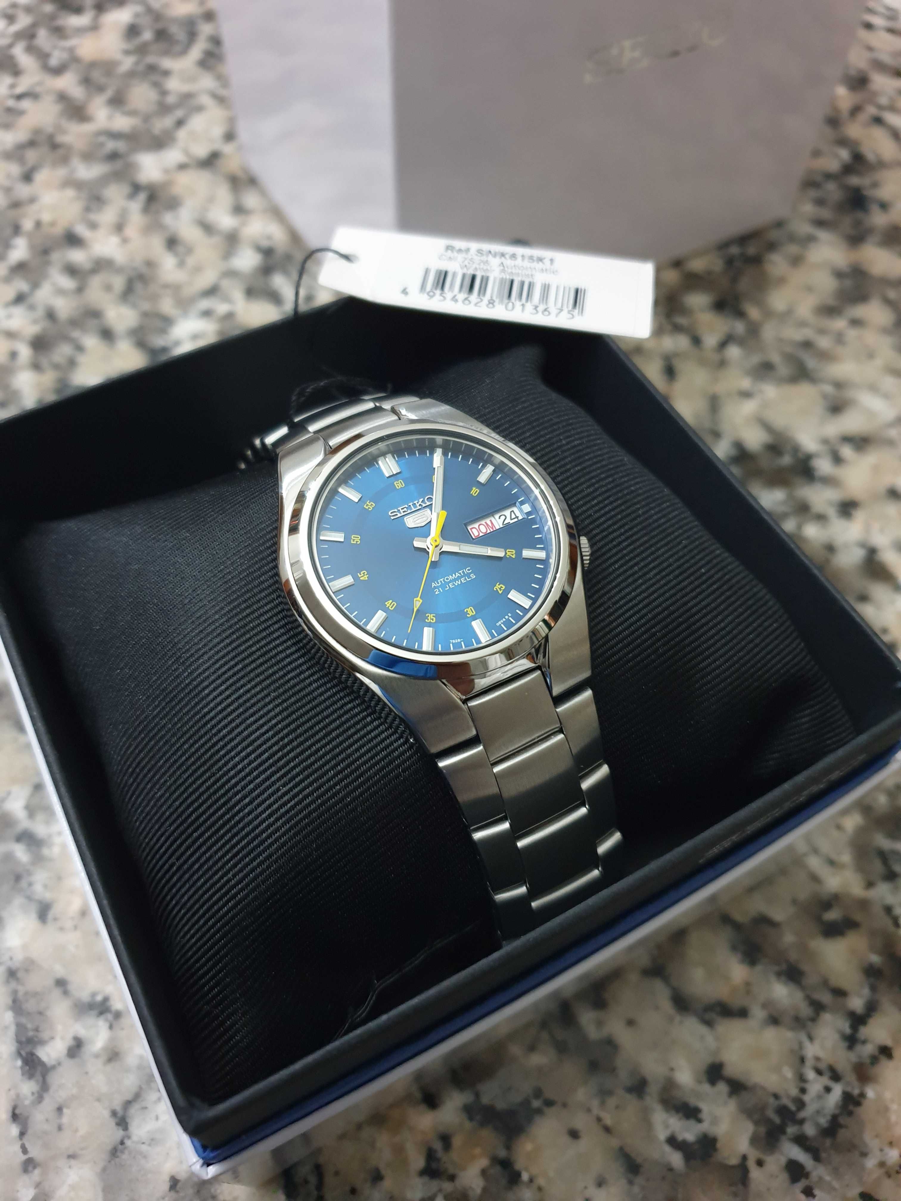 *NOVO* Seiko 5 Sports Automático SNK615K1 Azul (37mm)