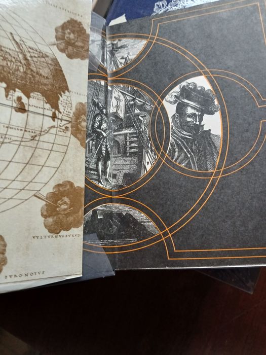 Три тома Джуль Верна из серии "История великих  путешествий"