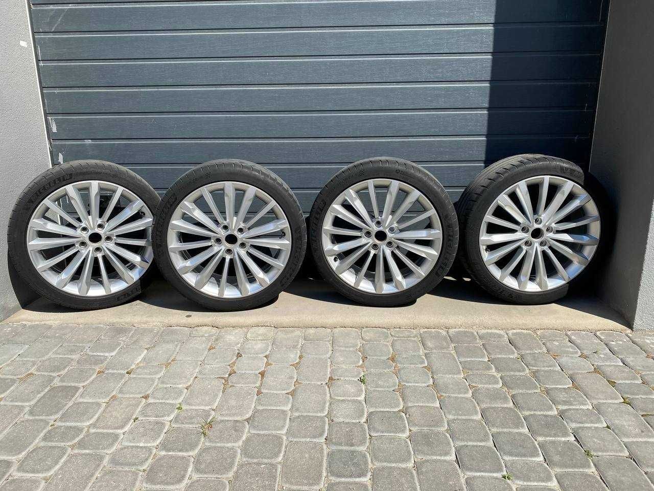 Диски SKODA ОЕ
PHOENIX 8. 0" X 19" 5X112 ET 44