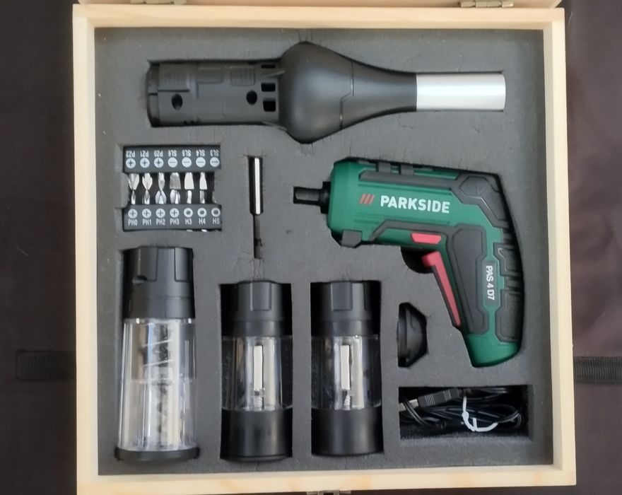 Conjunto de aparafusadora Parkside com acessórios para BBQ