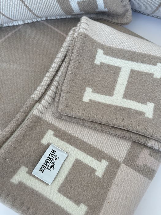 Nowy zestaw hermes Avalon koc poduszki kaszmir welna merino