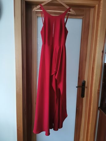 Długa czerwona asymetryczna sukienka z rozcięciem, XS
