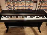 Piano Yamaha YDP-145 R Arius