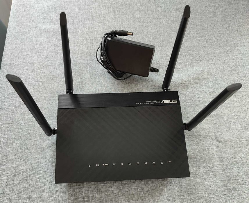Router ASUS DSL-AC52U ADSL , Z Wi-Fi , Ilość anten: 4 anteny