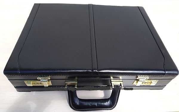 Новый дипломат Franzen натуральная кожа, увеличивается в размере