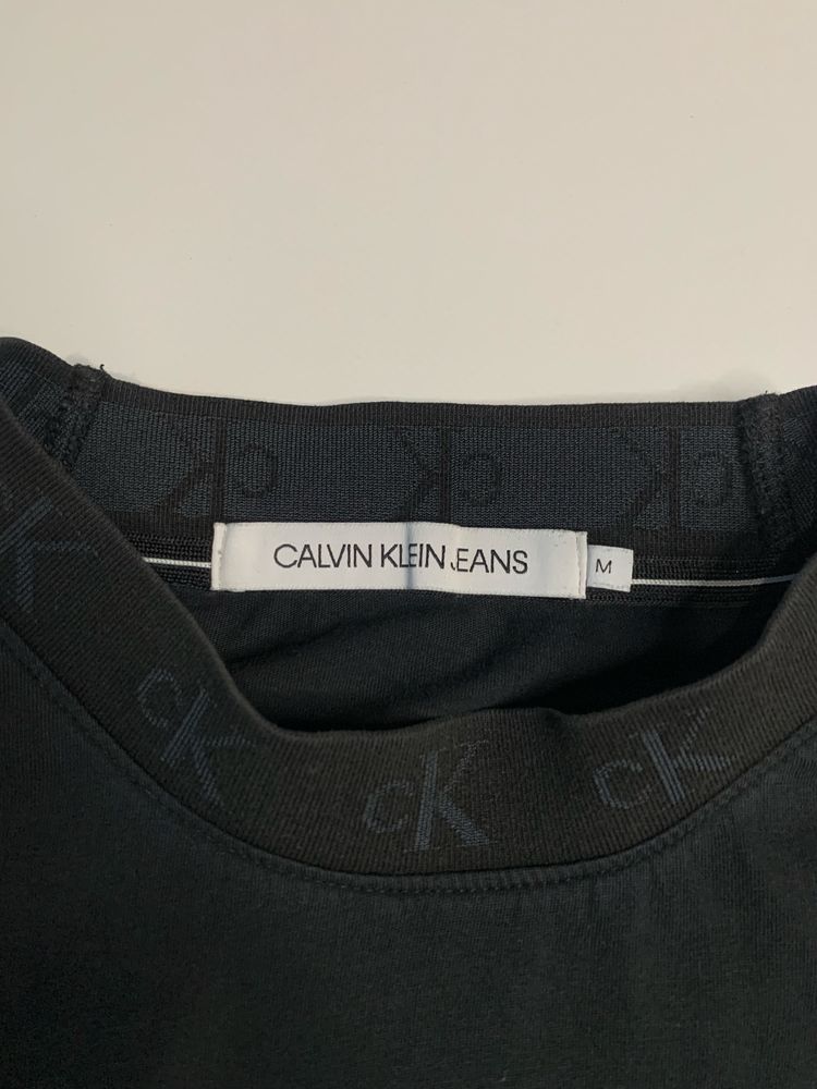 Оргінальна футболка Calvin Klein Jeans розмір М