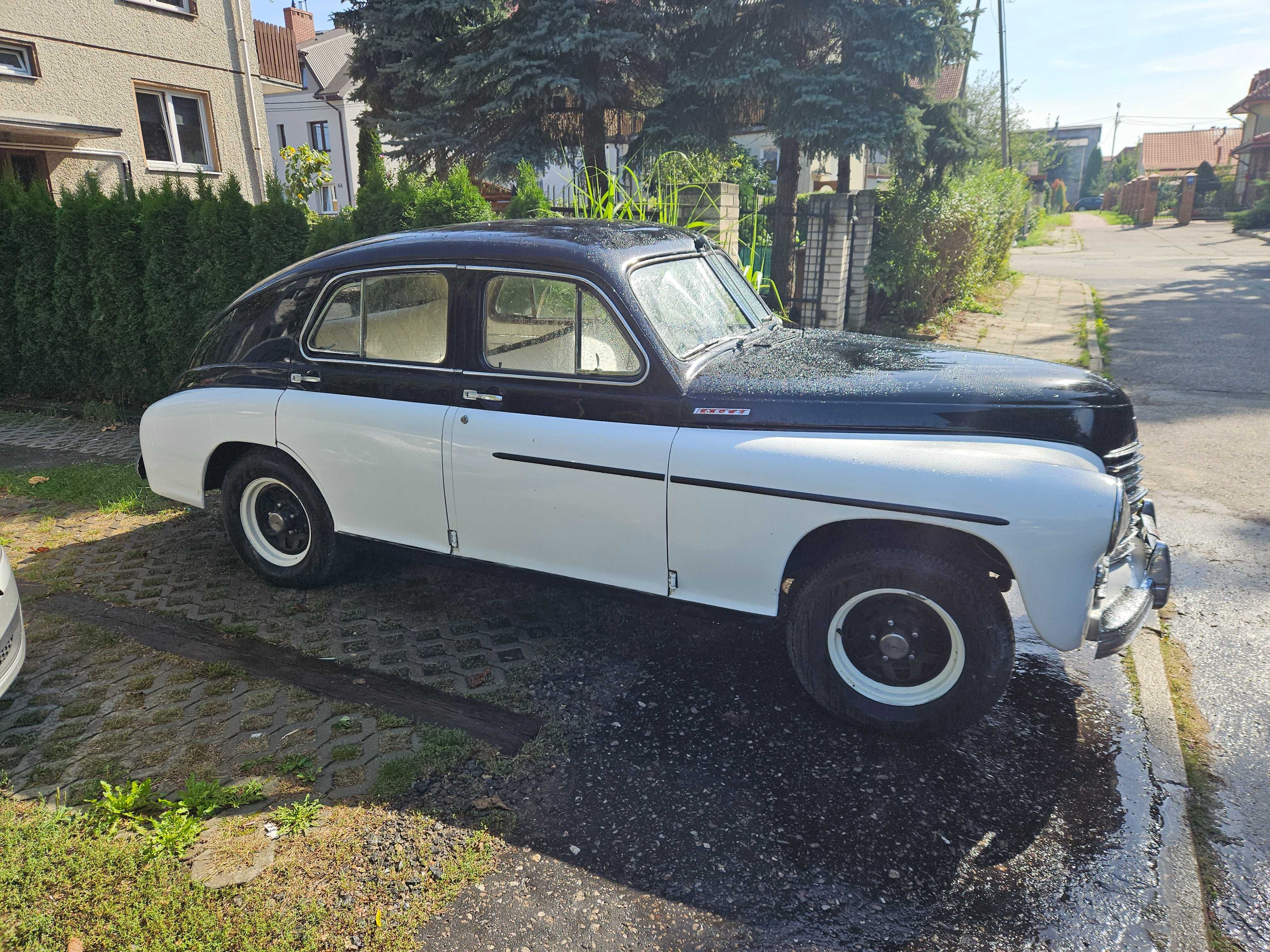 Warszawa  / Pobieda M20 z 1952 roku