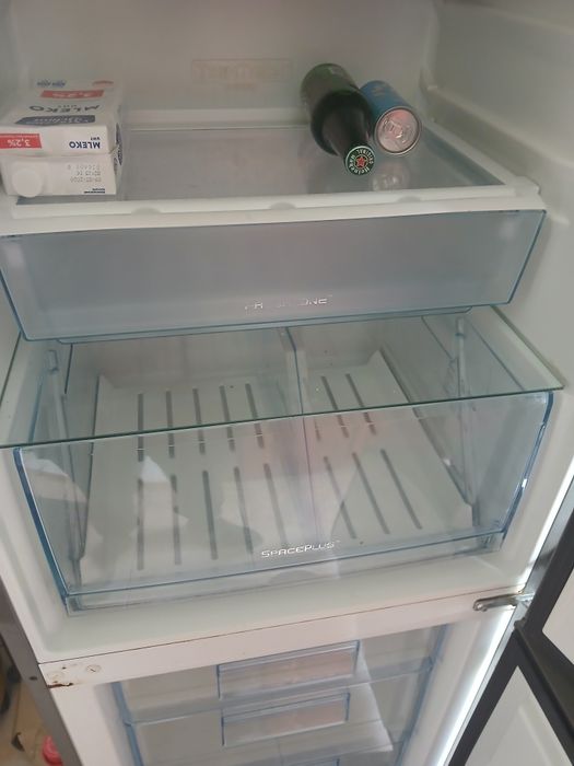 Szuflada półka do lodówki Electrolux ENB38943X