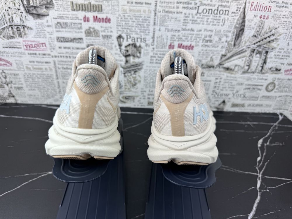 Оригінал Розмір 40 Кросівки Hoka One One Clifton 9 Взуття