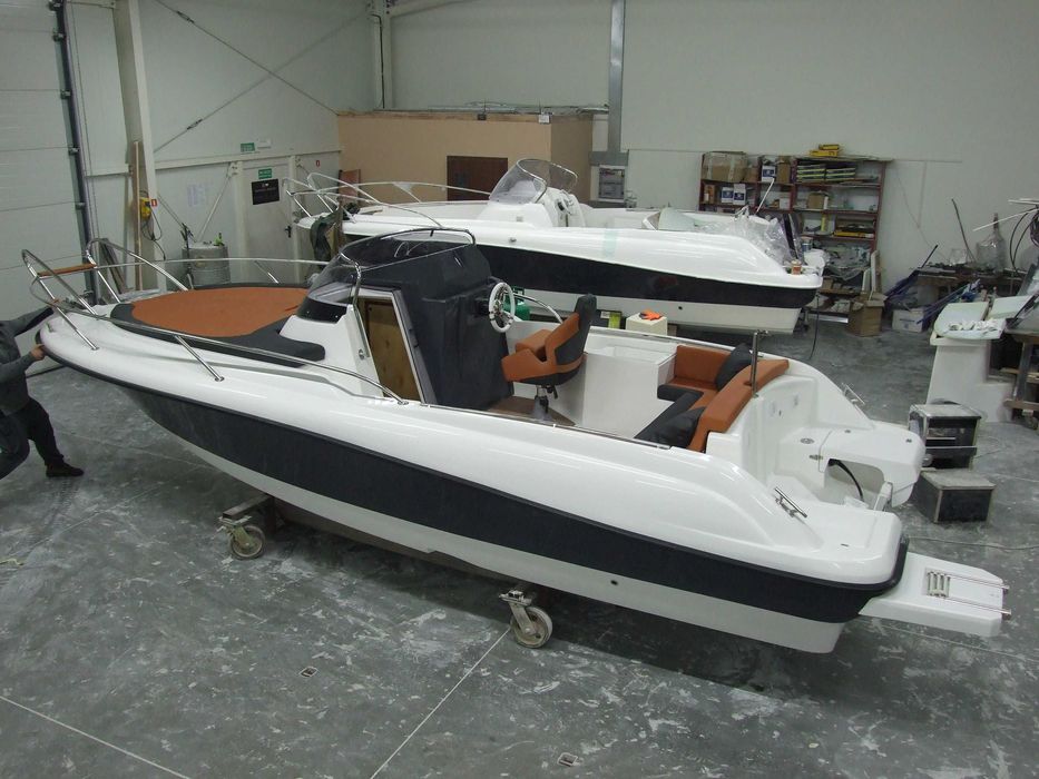 Каютный Катер MARION 750 SUNDECK