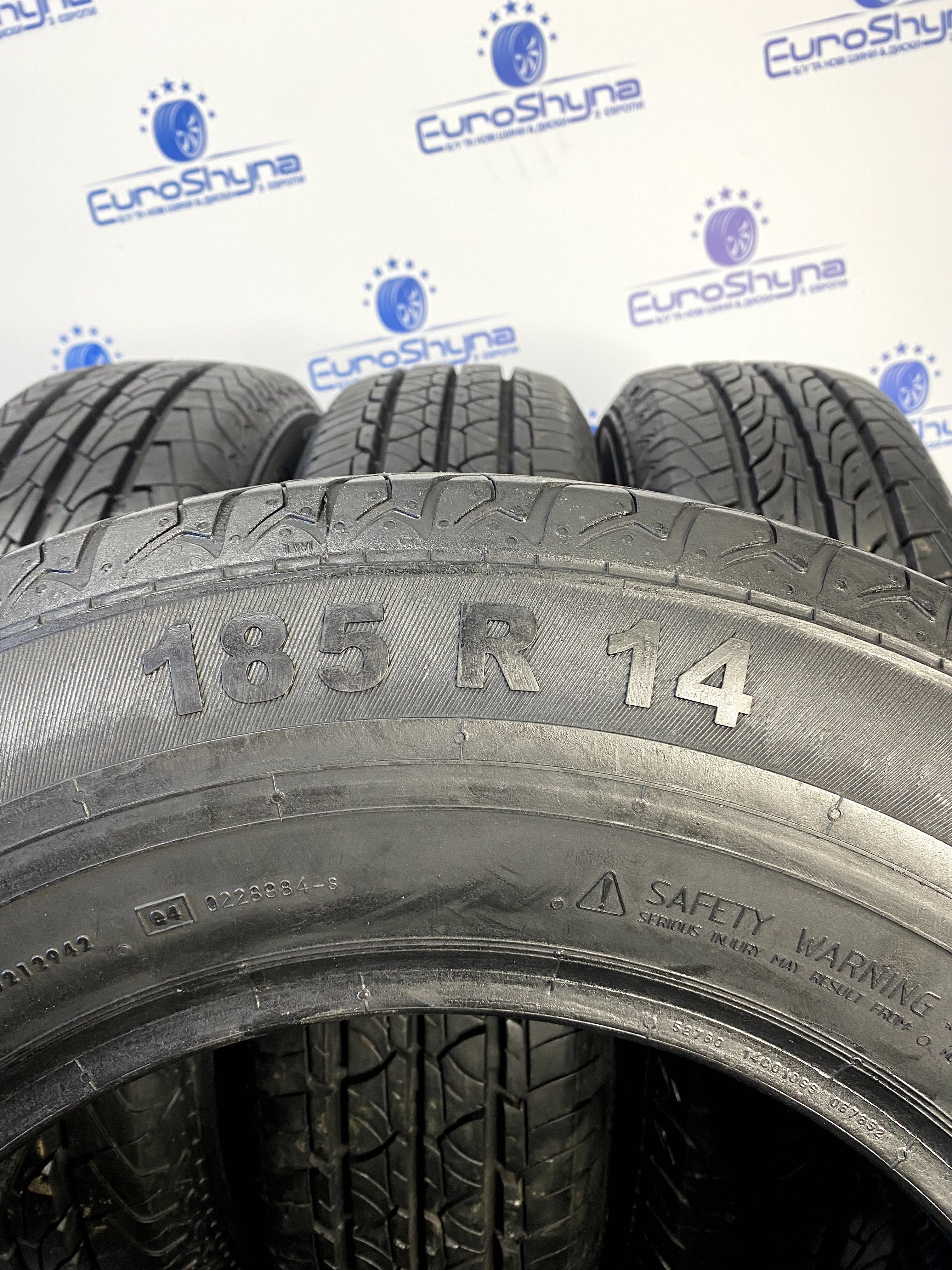 Літні шини 185 R14C Semperit. Прот.8.7мм.