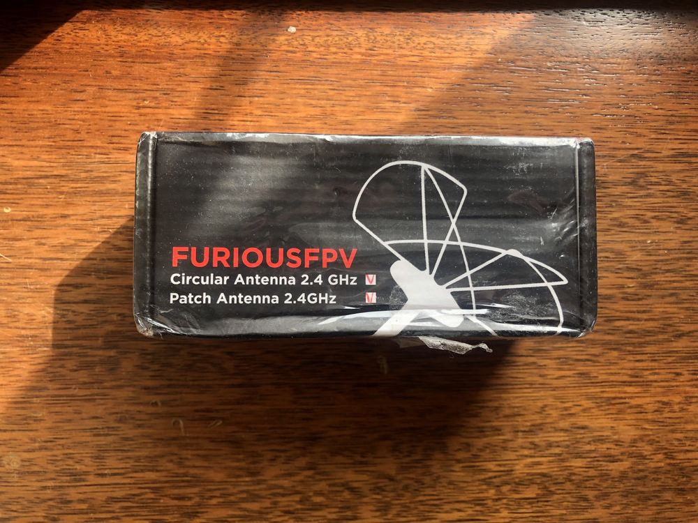 FURIOUS FPV набір з 2 антенн 2,4 GHz новий,запакованний