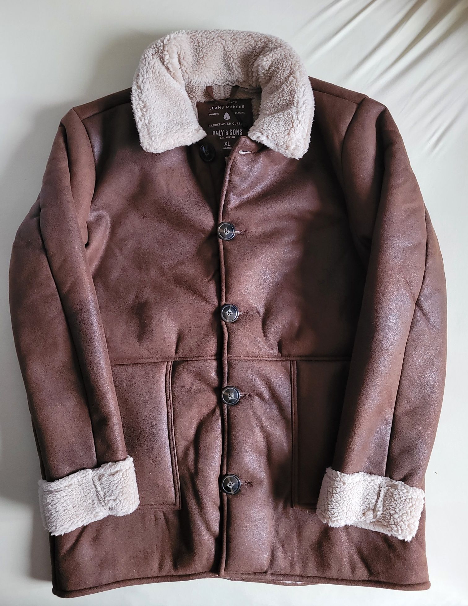 Nowa kurtka Only & Sons Rozmiar XL brązowa, ocieplana, kożuch