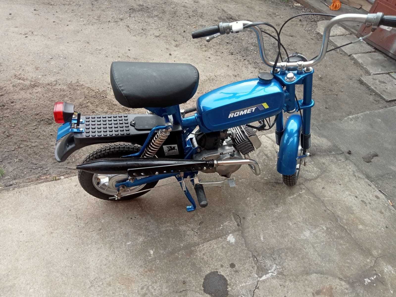 Motorynka 301 po remoncie  1 wlasciciel z dokumentami