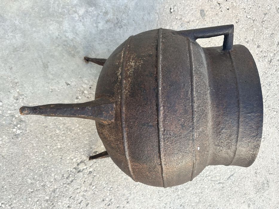 Panela de ferro linda e muito antiga