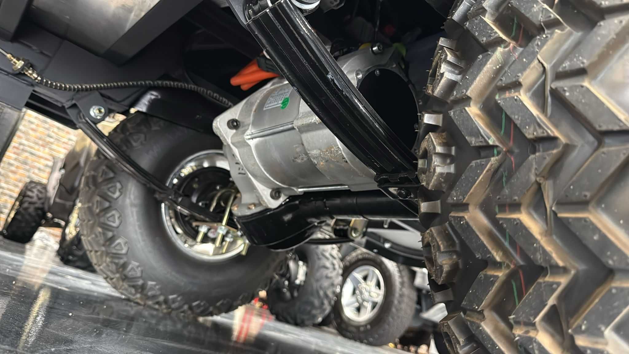 Carro de Golf / 100% Elétrico / 6 Lugares