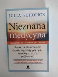 Nieznana medycyna
Julia Schopick