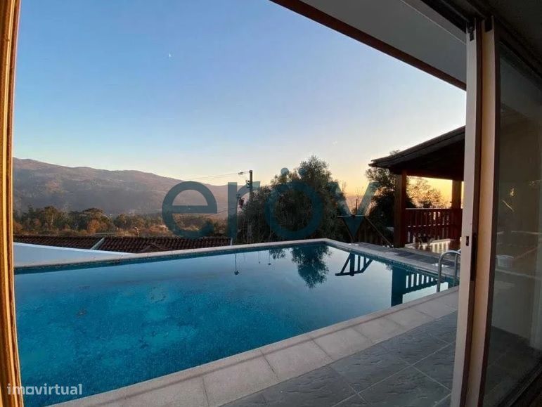 Moradia T3 C/ Piscina Em Gondoriz - Terras De Bouro