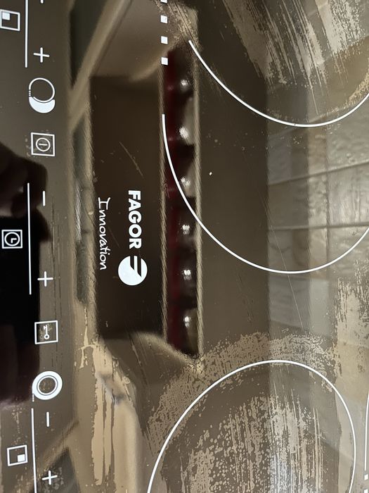 Електрична варильна поверхня Fagot