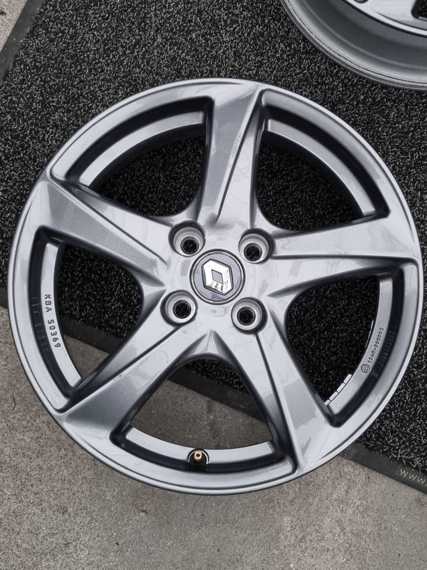 Felgi Alu 16" Renault Captur Clio 5 V 4 IV 3 III Megane II 4x100