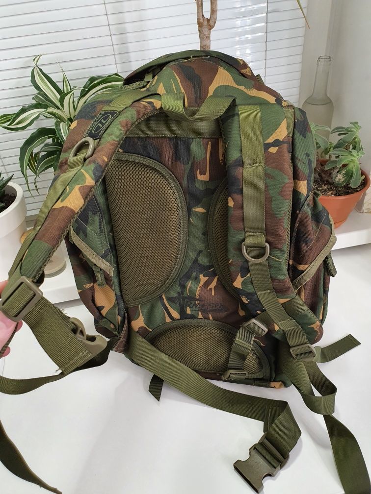 Тактический рюкзак Highlander Forces Airmesh 33L