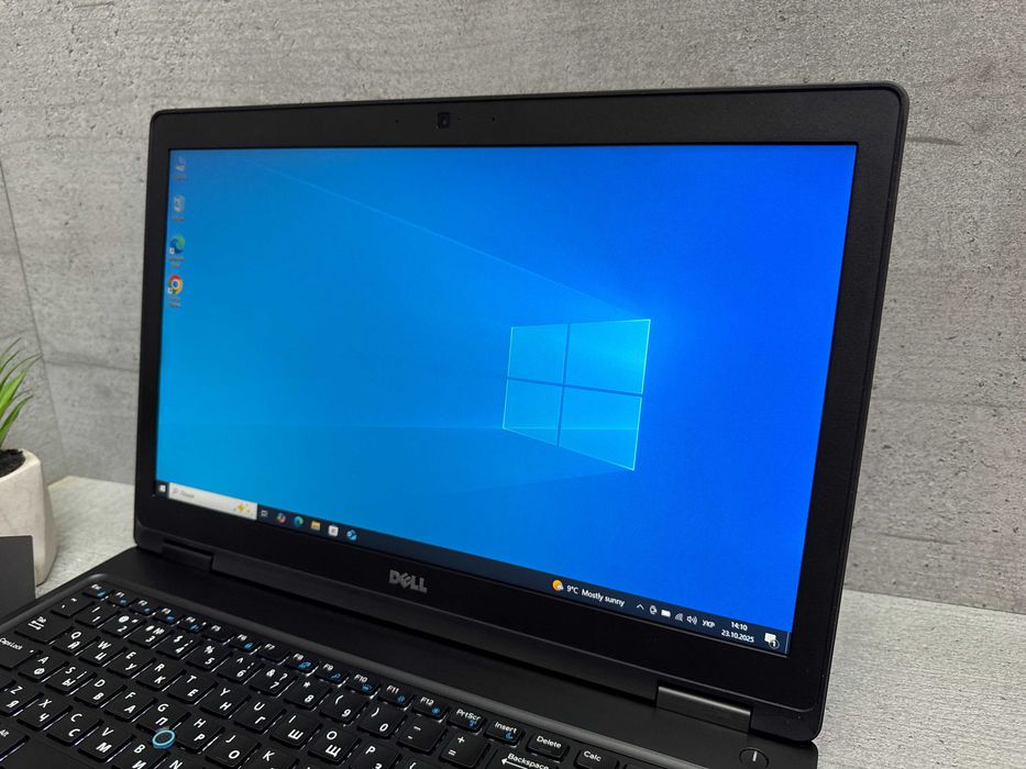 Надійний ноутбук Dell 5580/I5-6300u/8gb ddr4/256gb ssd/15.6”