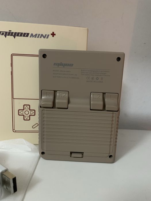 Consola Miyoo Mini Plus Cinzenta