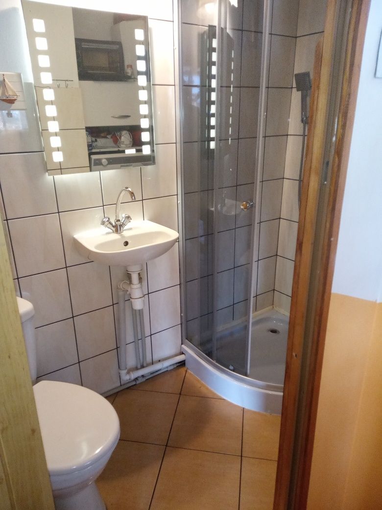 Domek za cały całoroczny nad jeziorem.Bory Tucholskie za cały 135zł