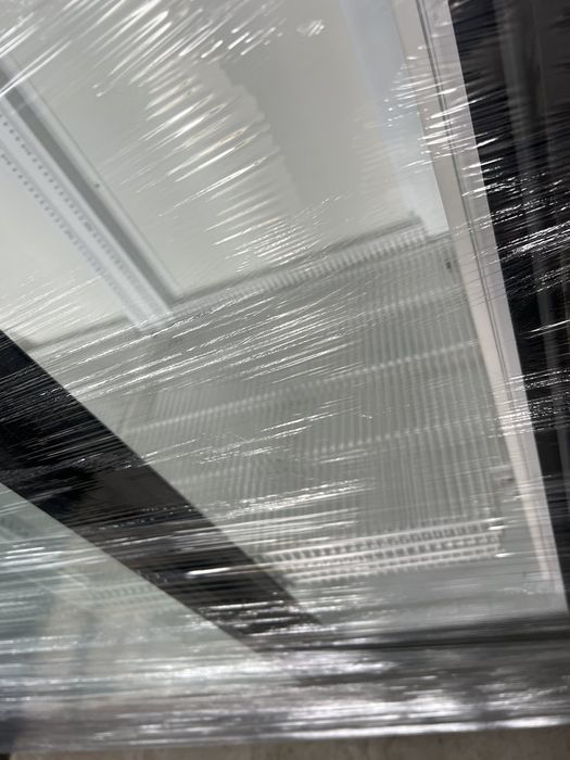 Холодильна шафа вітрина Klimasan S 1200 чорний, стан супер. Є сервіс!