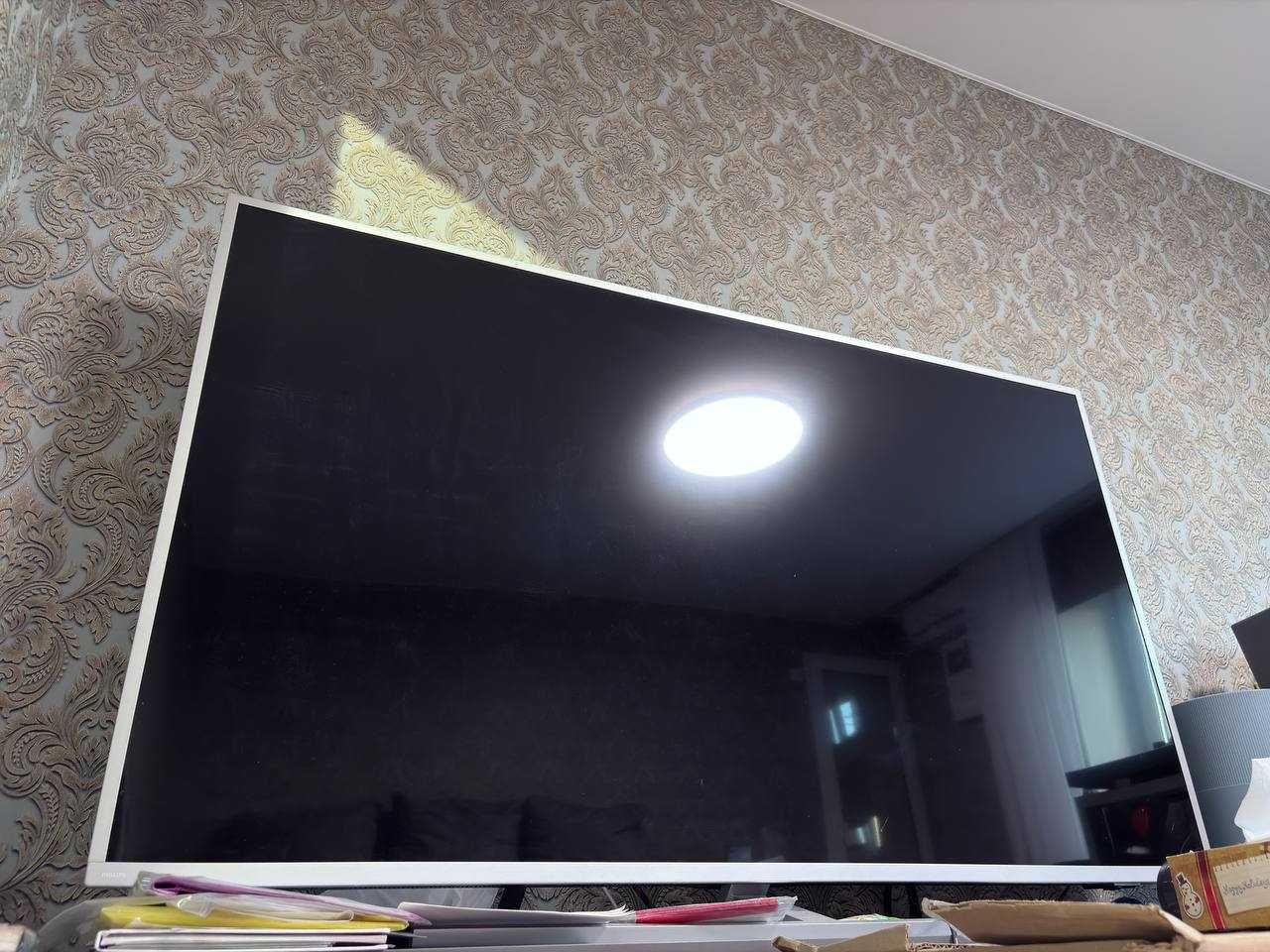 Телевизор Philips 65" Ambilight HDR10 4K