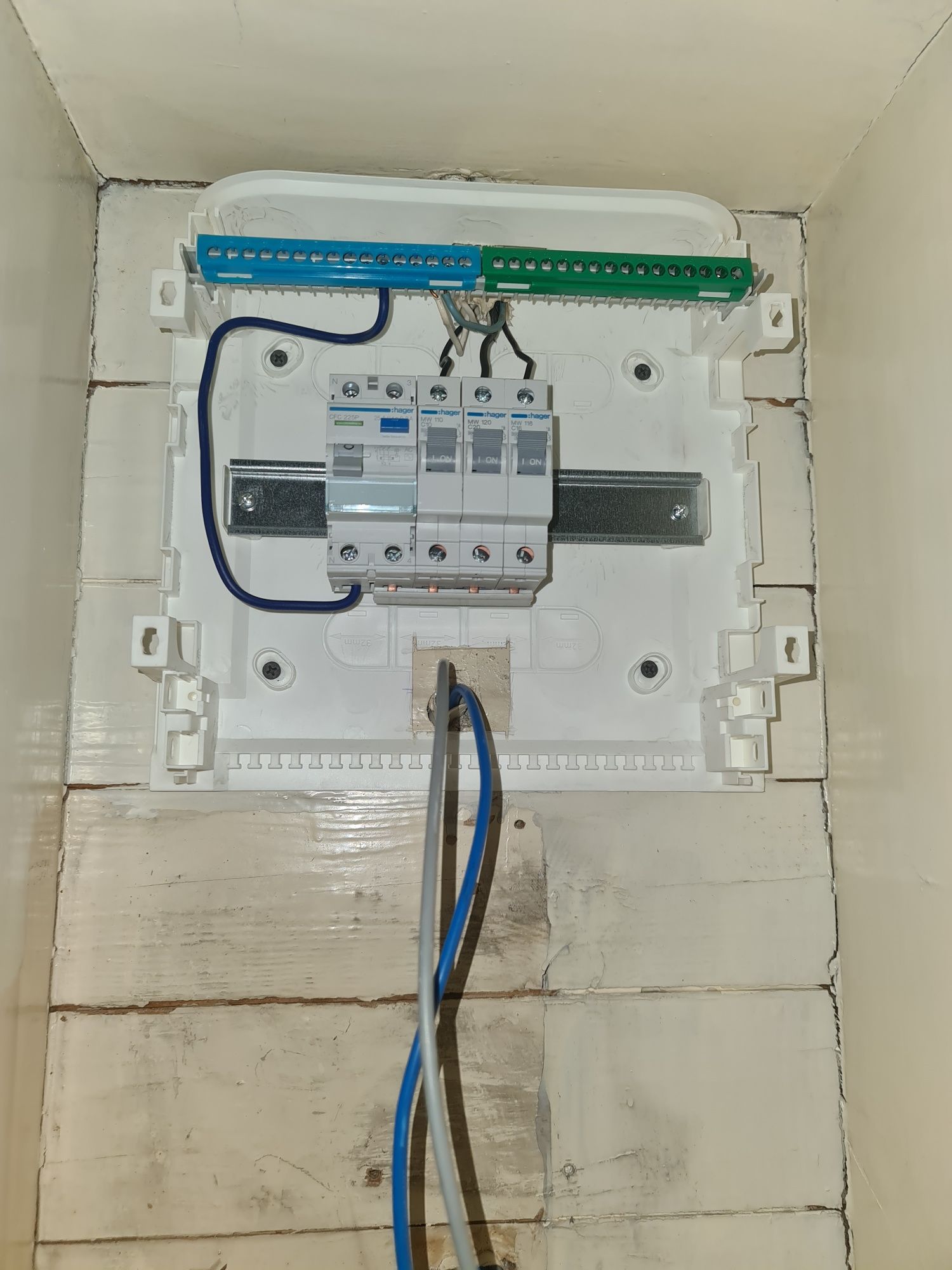 - Eletricista Credenciado -  DGEG - Realizamos diversos trabalhos de e