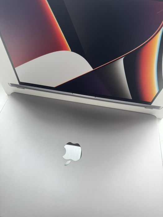 Macbook m1 pro 16” 16gb 512gb