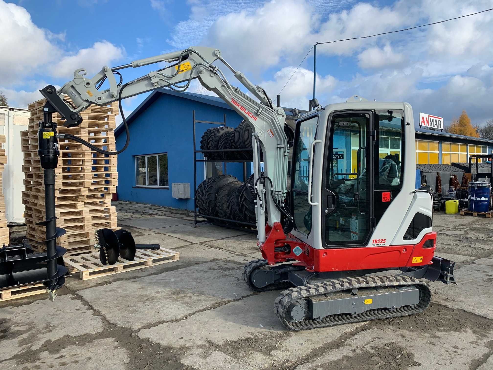 Japońska Minikoparka Takeuchi TB225 rozsuwane podwozie TB230/TB325R/