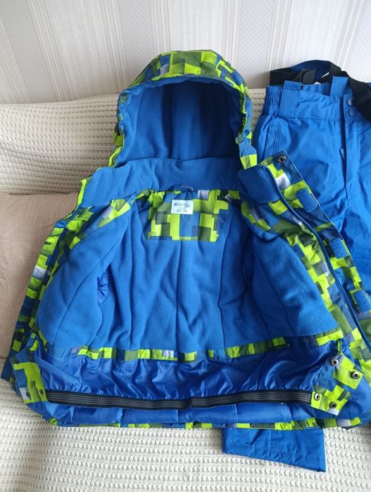Новий термо набір mountain warehouse, 7-8р,зимова куртка і штани