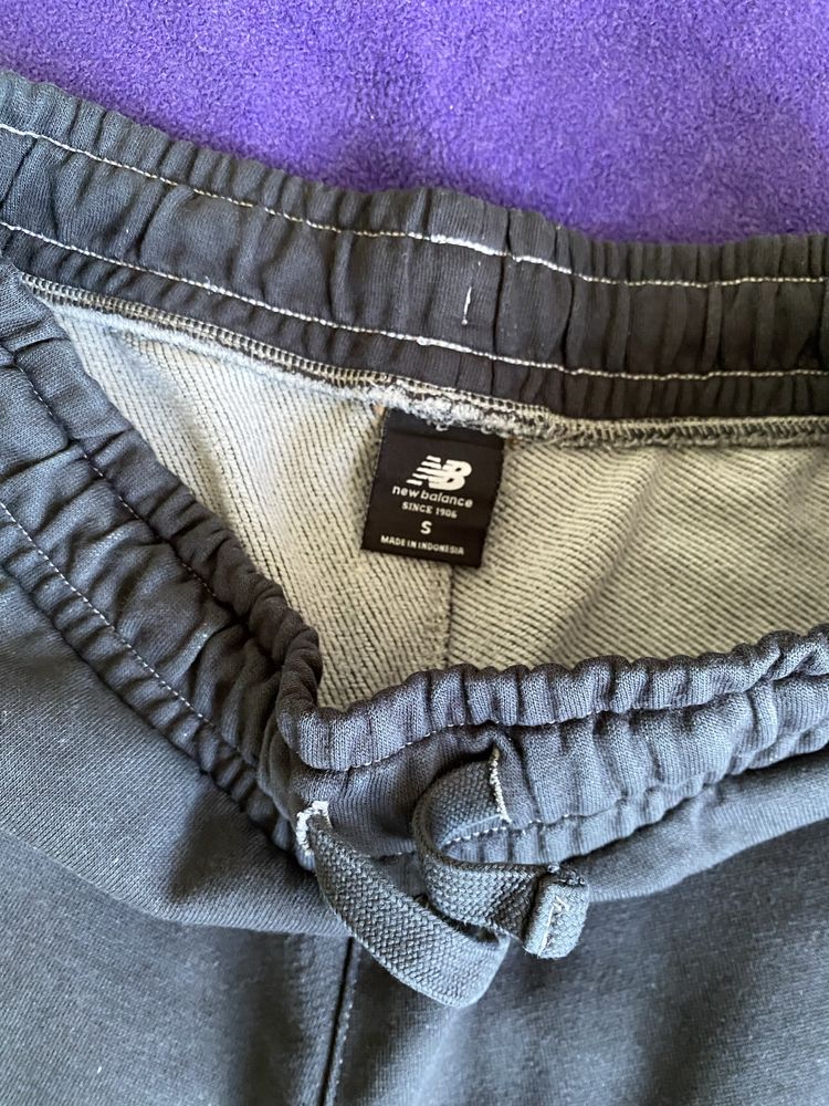 spodnie dresowe szeroka nogawka dzwony baggy new balance vintage