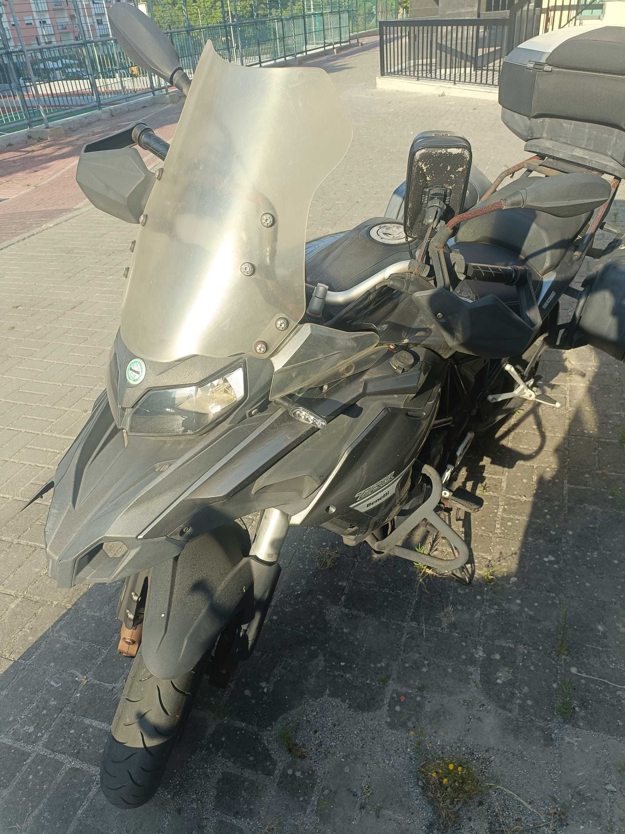 Benelli TRK 502  - usada