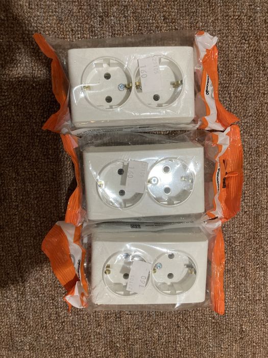 Подвійна розетка Viko by Panasonic з заземленням — нова, в упаковці
